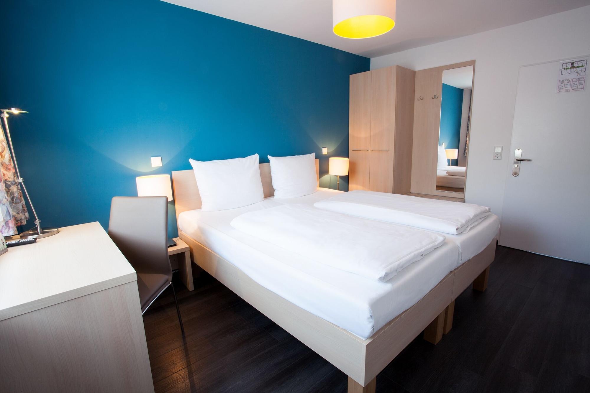 Centro Hotel Arkadia Cologne Exterior photo