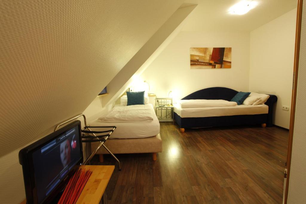 Centro Hotel Arkadia Cologne Exterior photo